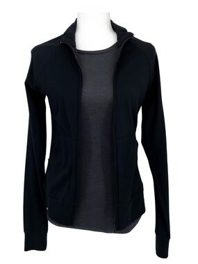 Black Zip Up Sweatshirt Long Sleeve & Grey Bella Short Sleeve Shirt Bundle (2)